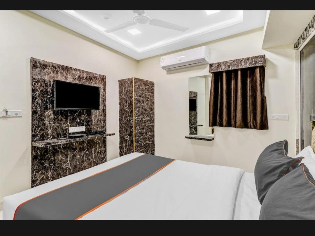 Hotel Bhavya Residency Ахмедабад Номер фото